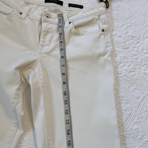 Jessica Simpson Rockin Curvy Boot Cut White Jeans, Size 27 Reg. - Picture 7 of 10
